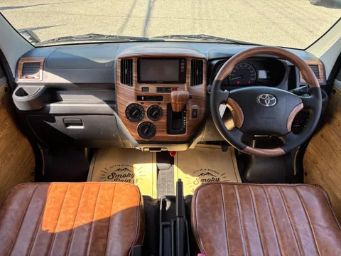 Toyota TownAce Van