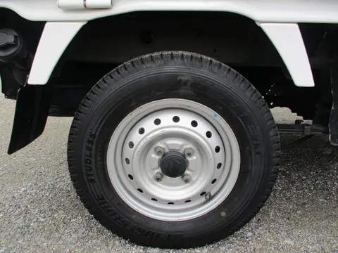 Suzuki Carry Track