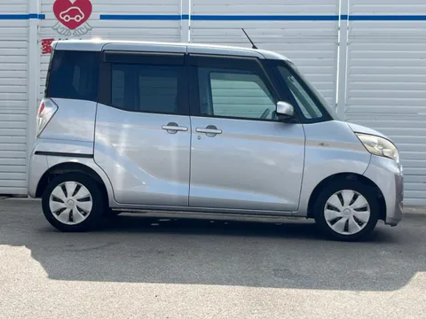 Mitsubishi eK Space