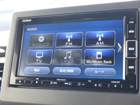Honda N-BOX Custom