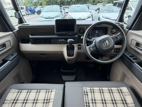 Honda N-BOX Joy
