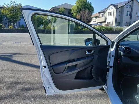 Renault Lutecia