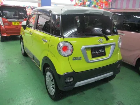 Toyota Pixis Joy