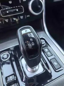 Jaguar XEL