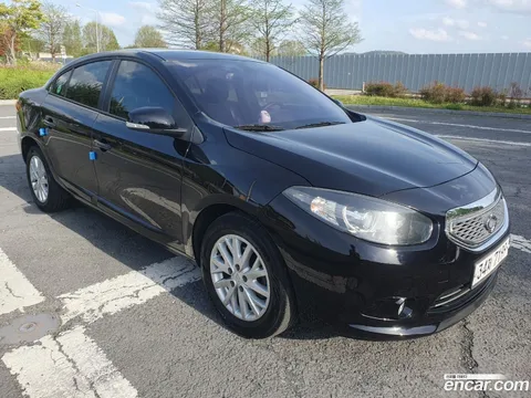 Renault SM3