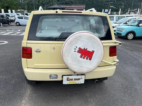 Nissan Rasheen