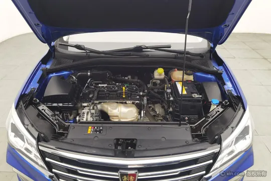Roewe i5