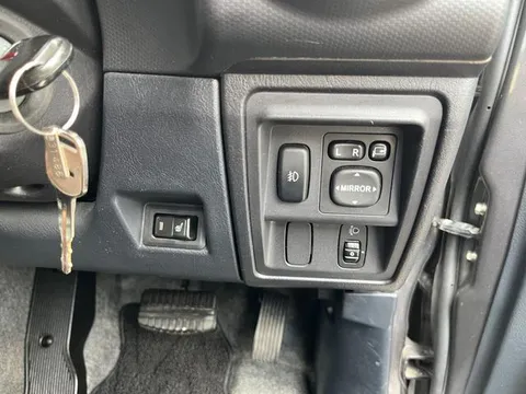 Nissan KIX