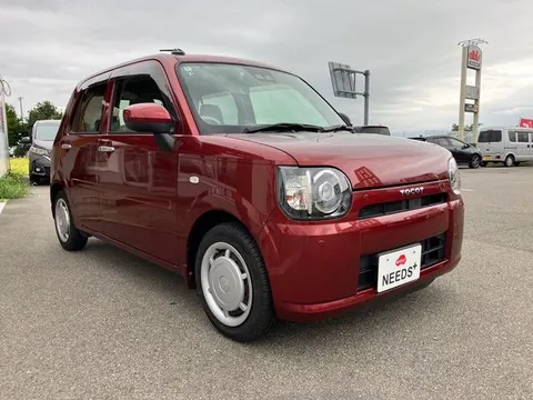 Daihatsu Mira Tocot