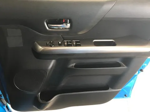 Suzuki Spacia Custom Z