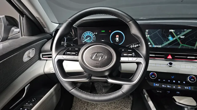 Hyundai Elantra (Avante)