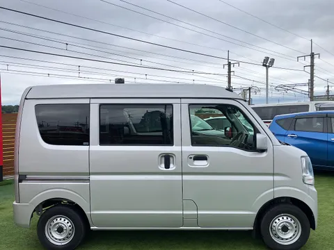Nissan Clipper