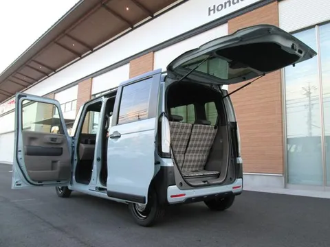 Honda N-BOX Joy
