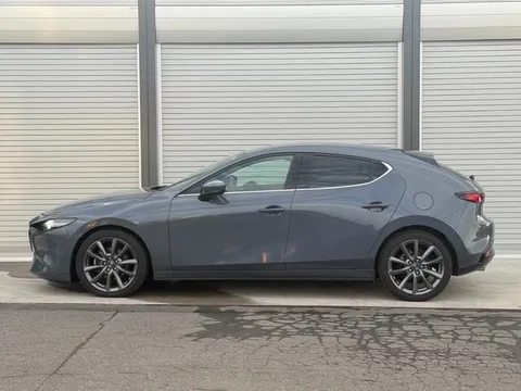 Mazda MAZDA3 Fastback