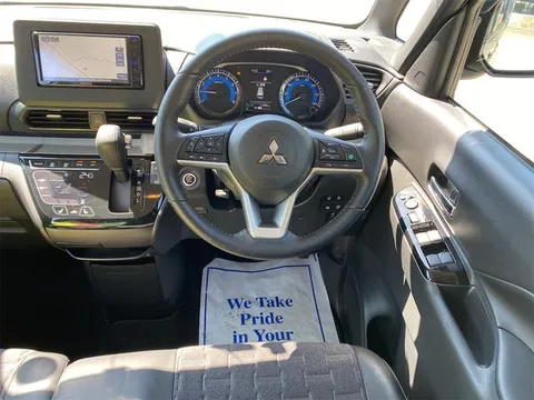 Mitsubishi Delica Mini