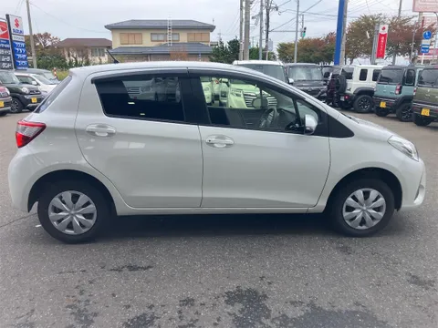 Toyota Yaris (Vitz)