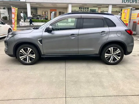 Mitsubishi RVR