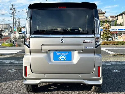 Suzuki Spacia Custom
