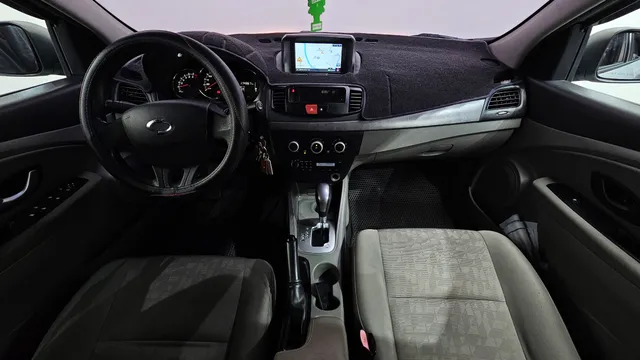Renault SM3