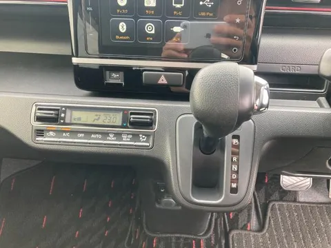 Suzuki Wagon R Stingray