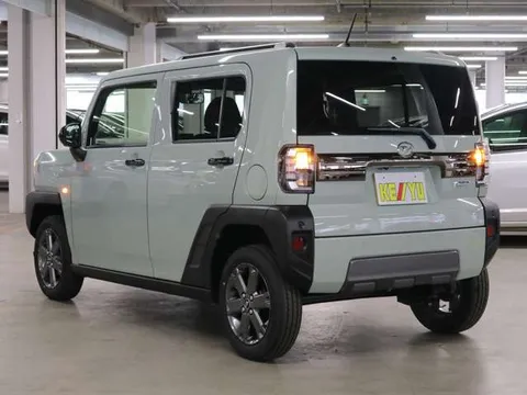 Daihatsu Taft