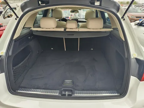 Mercedes-Benz Mercedes-Benz GLC