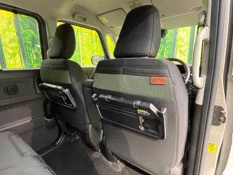 Suzuki Spacia Gear