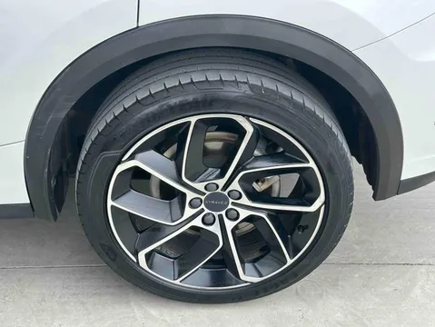 Lynk & Co Lynk & Co 05