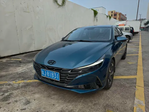 Hyundai Elantra (Avante)
