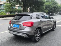 Mercedes-Benz Mercedes-Benz GLA