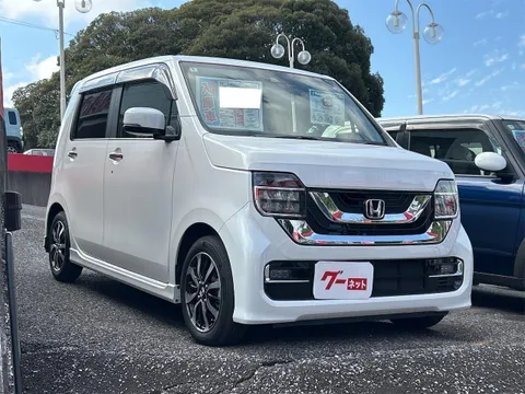 Honda N-WGN Custom