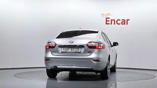 Renault SM3