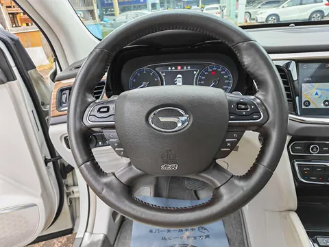 Gac GS8