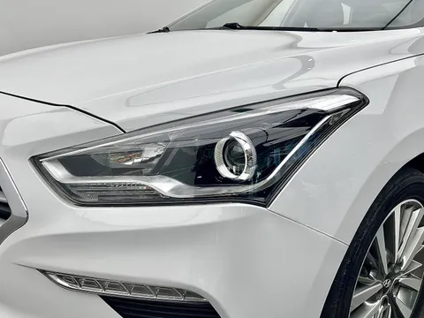 Hyundai Mistra