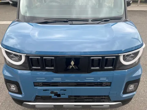 Mitsubishi Delica Mini