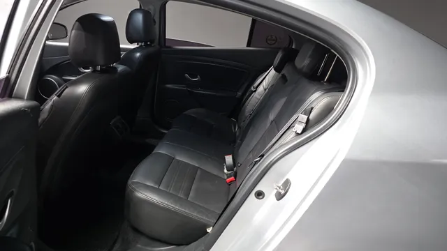 Renault SM3