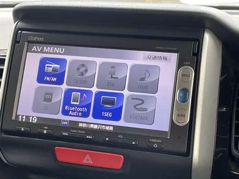 Honda N-BOX Custom