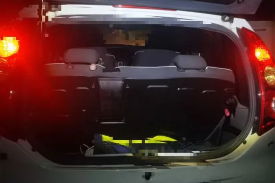 BYD F0