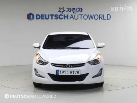 Hyundai Elantra (Avante)
