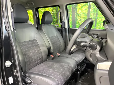 Mitsubishi Delica Mini
