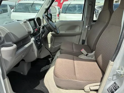 Nissan Clipper