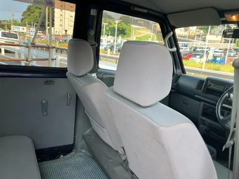 Mitsubishi Minicab Van