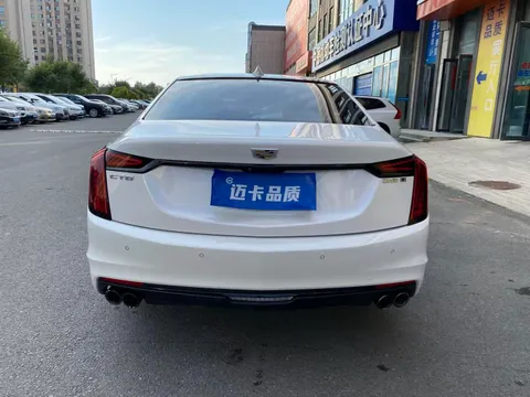 Cadillac CT6
