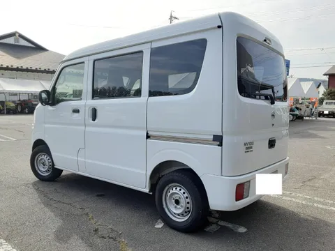 Nissan Clipper