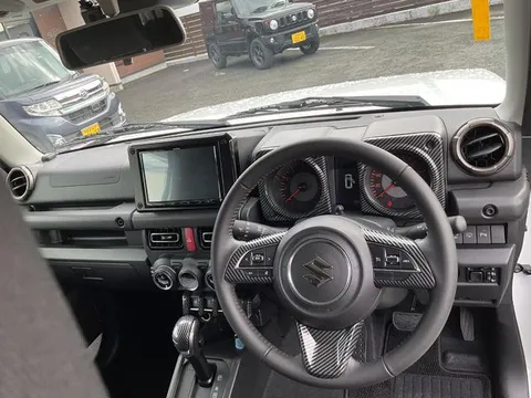 Suzuki Jimny Sierra