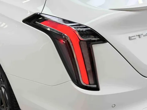 Cadillac CT4