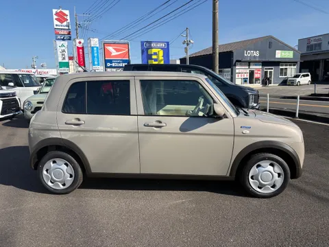 Suzuki Alto Lapin