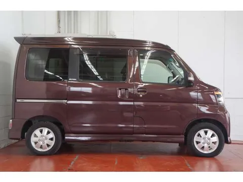 Daihatsu Atrai Wagon