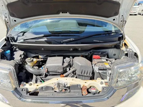 Honda N-BOX Plus