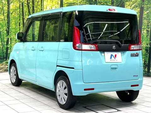 Suzuki Spacia